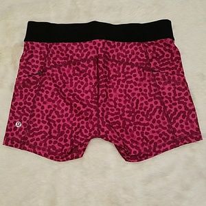 Lululemon pink running shorts 8
